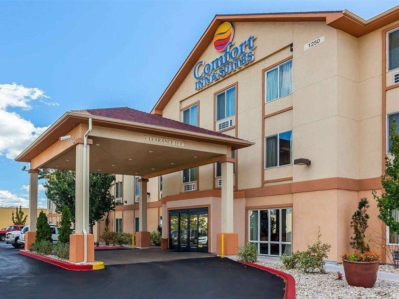 Comfort Inn & Suites Airport Convention Center Reno Exteriér fotografie