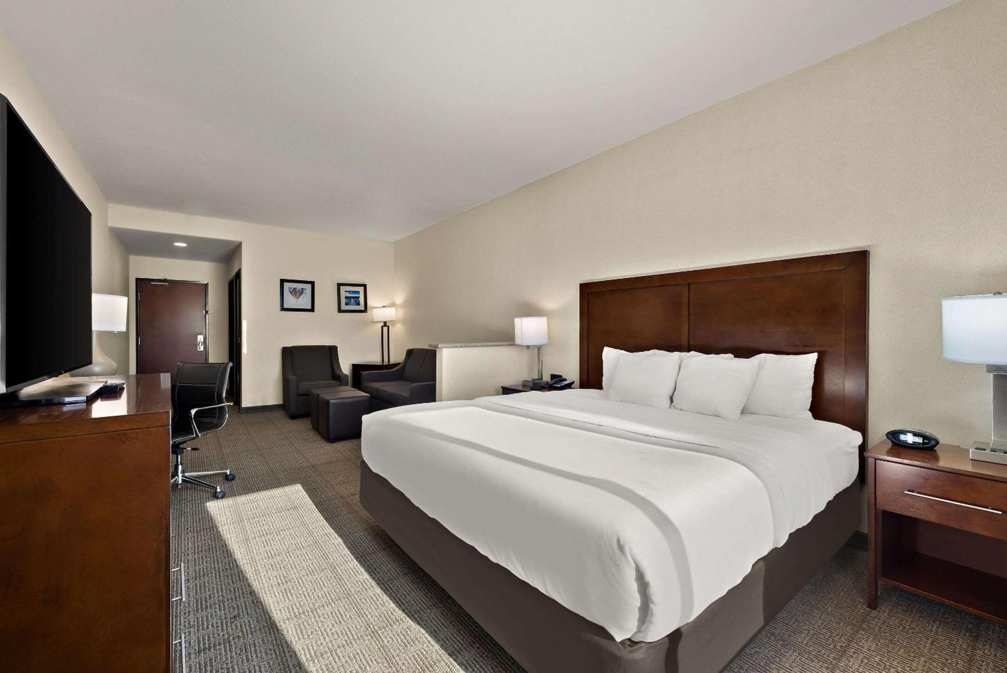Comfort Inn & Suites Airport Convention Center Reno Exteriér fotografie